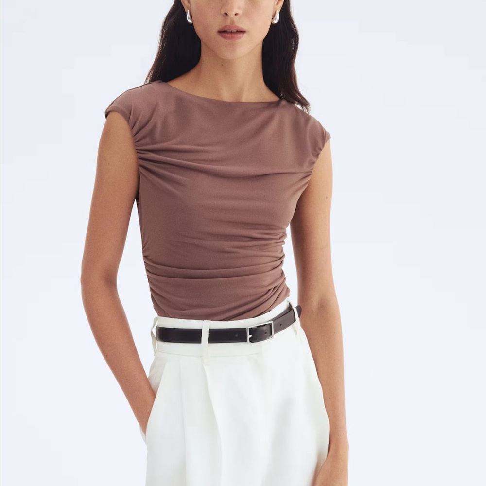 NWT Brown Cap Sleeve Blouse